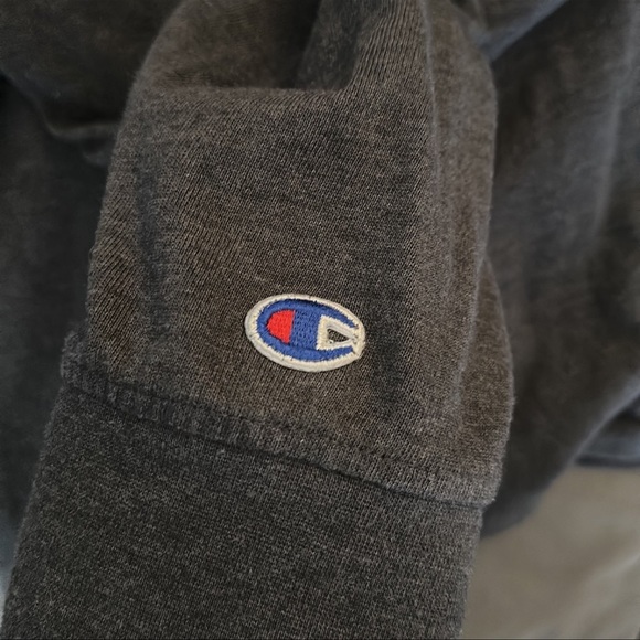 Men’s Champion Gray Hooded Shirt - Picture 3 of 4